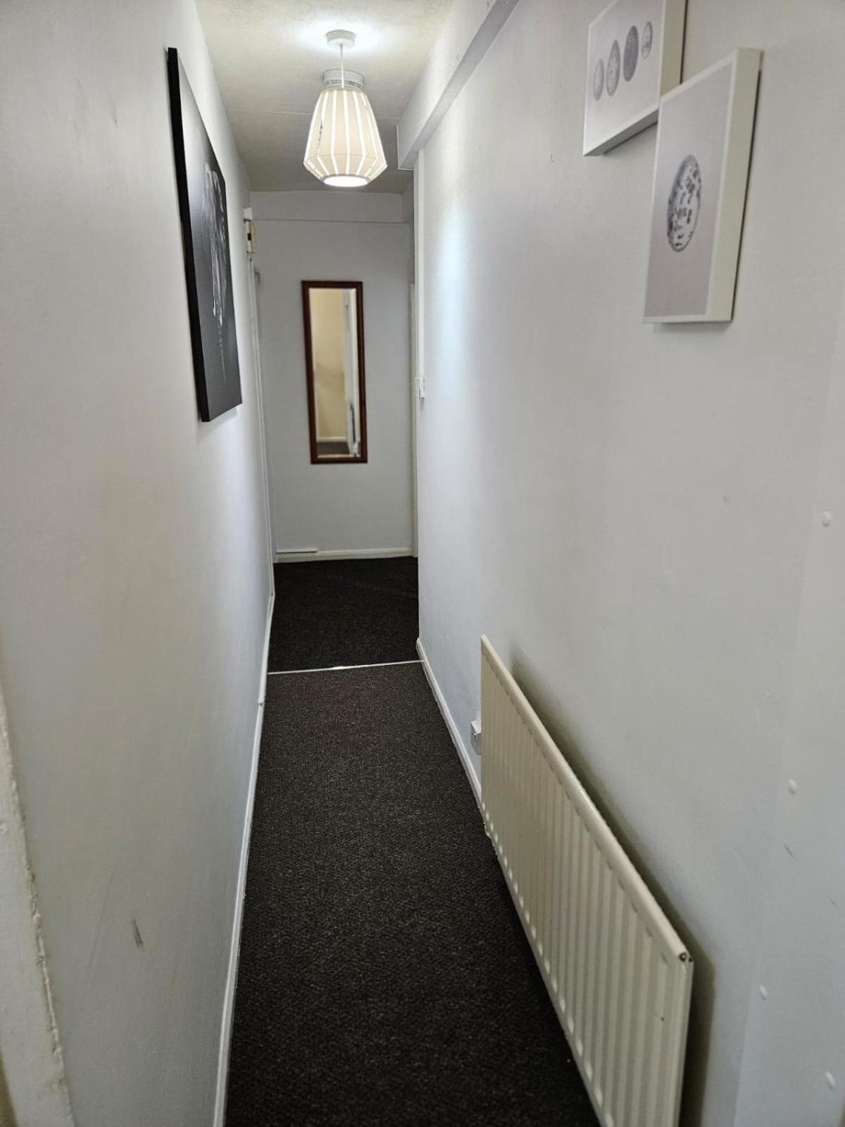 Nariken Apartments, Cardiff Exteriör bild